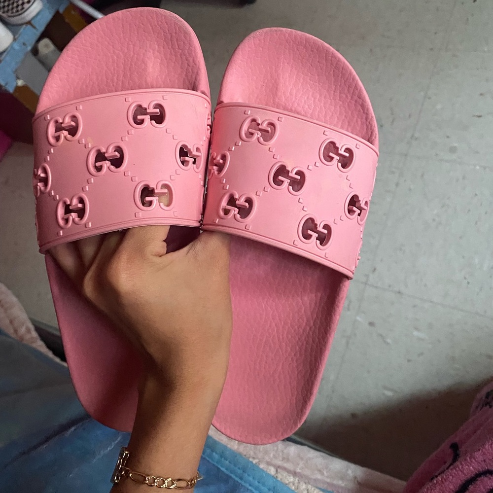 Gucci slides